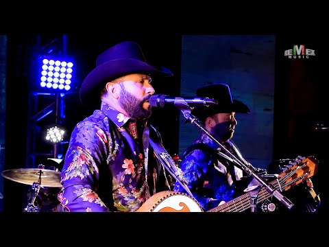 Gustavo Reyna - Amanecí con ganas (Video)