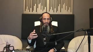 הרב מאור קריו    מדברים מרבי נחמן מברסלב   דימיתיך רעייתי (הרב מאור קריו) - התמונה מוצגת ישירות מתוך אתר האינטרנט יוטיוב. זכויות היוצרים בתמונה שייכות ליוצרה. קישור קרדיט למקור התוכן נמצא בתוך דף הסרטון