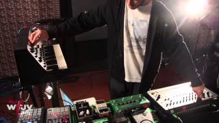 Jagwar Ma - "Uncertainty" (Live at WFUV)