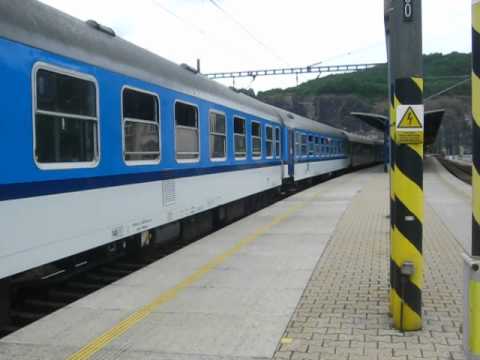 Odjezd vlaku R 785 ze stanice Ústí nad Labem hl.n.