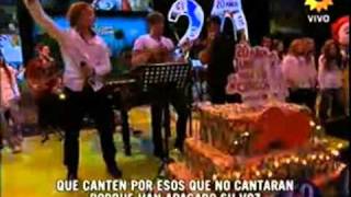 Luis Fonsi junto a David Bisbal y Axel - Que canten los niños