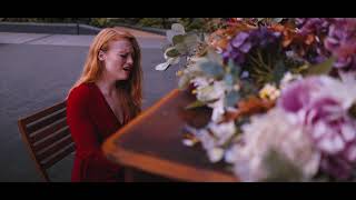 Freya Ridings - Signals (Live At Canary Wharf, London)