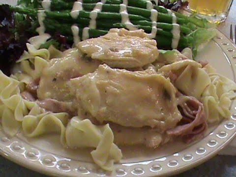 Skillet Chicken Cordon Bleu