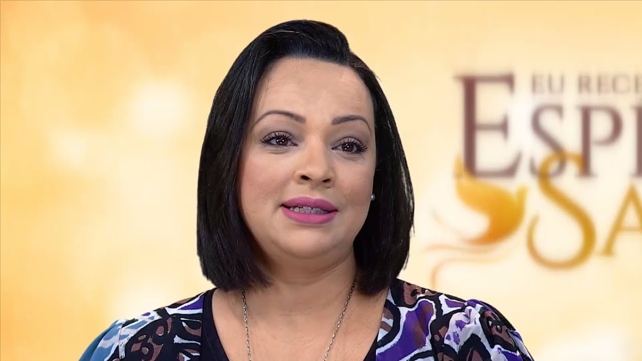 "Eu ensinava sobre Deus, mas não O conhecia!" - Igreja Universal