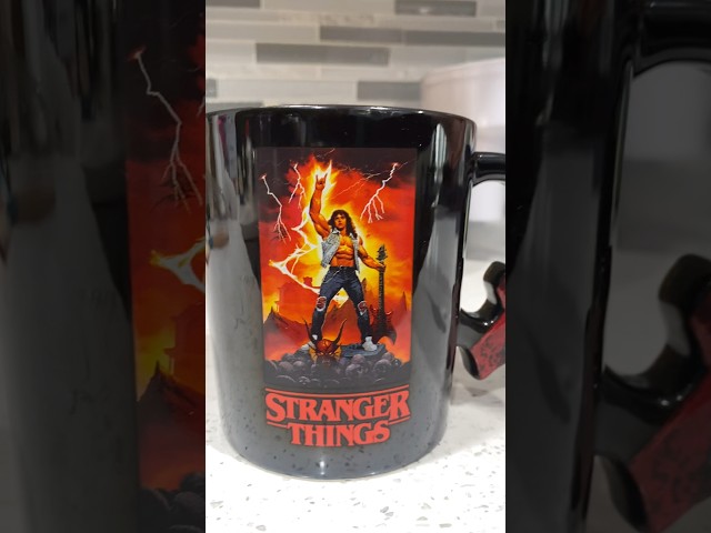 Vídeo relacionado con Stor TAZA CERAMICA SB 325 ML EN CAJA STRANGER THINGS UPSIDE DOWN