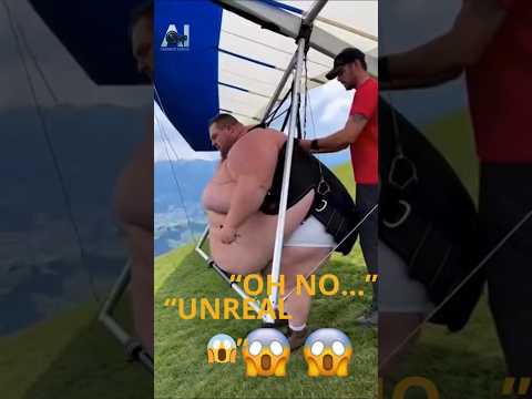 Mid Air Ooooooops! Hang Gliding Moment 😳🪂