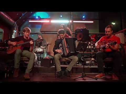 Gewürztraminer feat. Christian Bakanic: Daphne (Django Reinhardt)