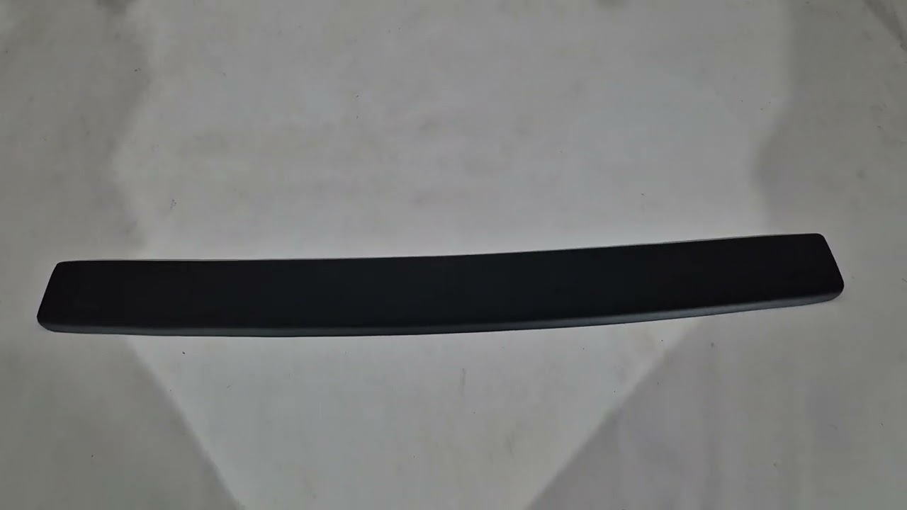 Volkswagen T4 Caravelle/Multivan 1990-2003 рр. Накладка на задній бампер (ABS, Esa) Video 1