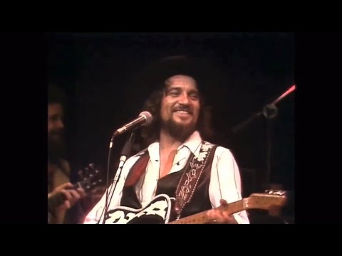 Waylon Jennings - “You Asked Me To” (Live at Opryland: August 12, 1978)