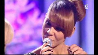 Chimene Badi  &amp;  Nicole Croisille  - Parlez Moi de Lui  - In Live  -.avi