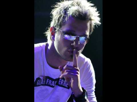 Murat Boz Uçurum (DjSunnTurkeyRmx2008).wmv