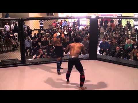 Mosley Showdown 12-13-14 - Robinson vs Warken