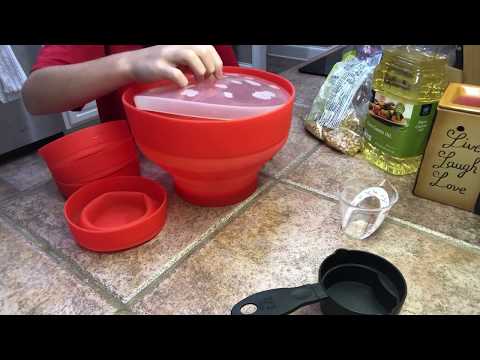 How to make popcorn in silicone bowls