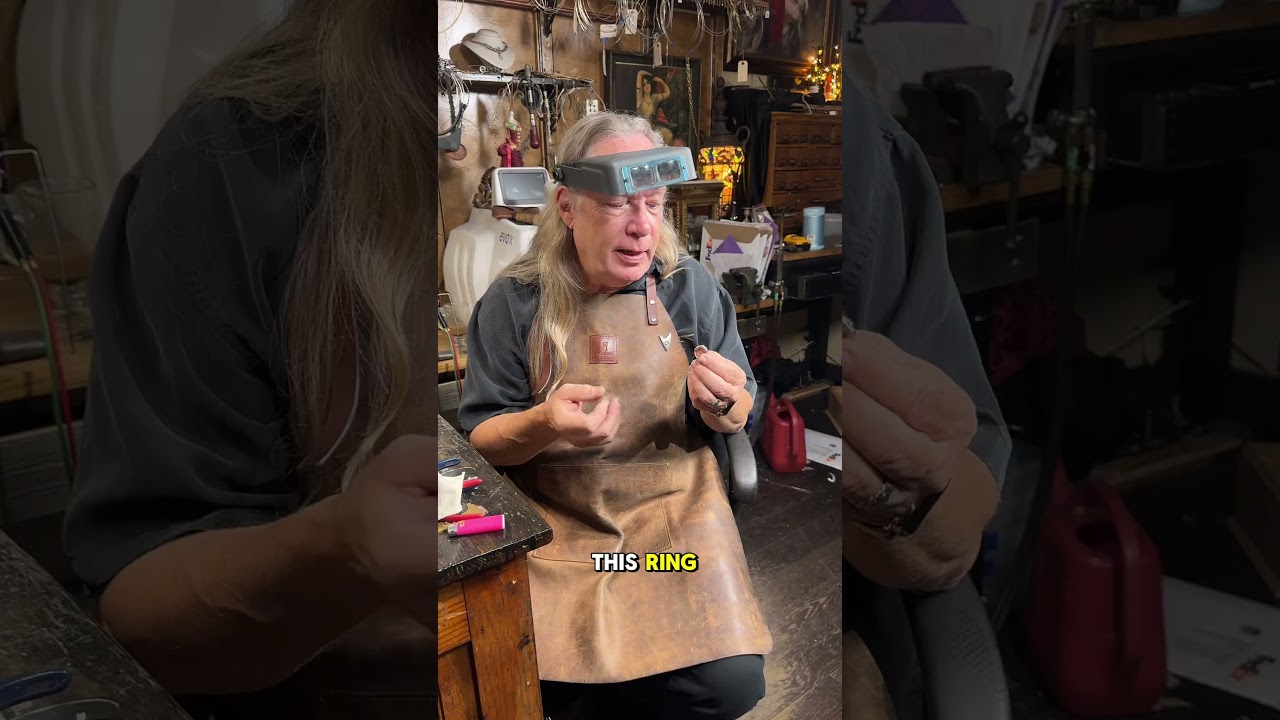 The Color-Changing Adventure of Alexandrite#jewelry #weddingring #engagementring  #junebirthstone