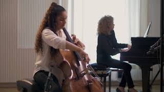 Download lagu Edward ELGAR - Cello Concerto in E minor OP. 85 - I. Adagio - Moderato mp3