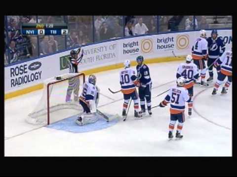 Hockey:Lighting vs Islanders Oct 20 2011