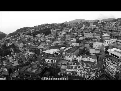 Taipei - Jiufen Old Street, vista de drone preto e branco, Ruifang, Taiwan - Jiufen Old Street, distrito de Ruifang, nova cidade de Taipei, Taiwan