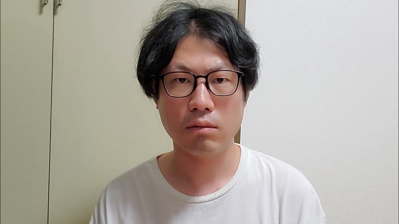 ヒカキンの息子です。今後もパパの応援をよろしくお願い致します。