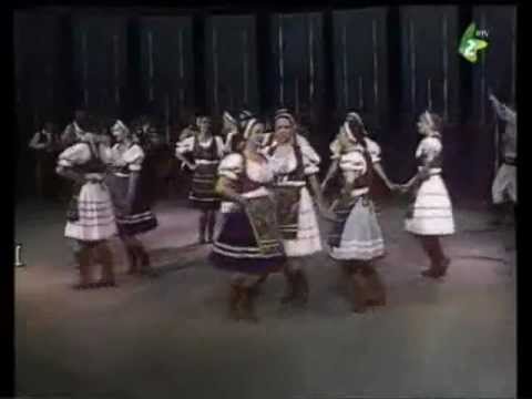 PRIŠLI NAM RUSADLJA -- Tanječna sekcija Doma kulturi z Ruskoho Kerestura