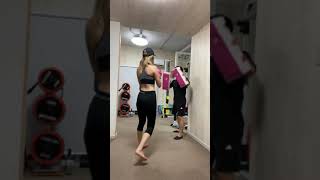 脂肪燃焼！キックボクシング@hu-revo