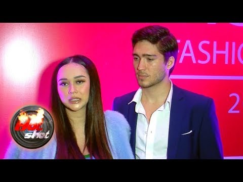 Hot Shot 23 Maret 2019 - Meski Hamil Besar Aura Kasih Main Sama Ular Piton