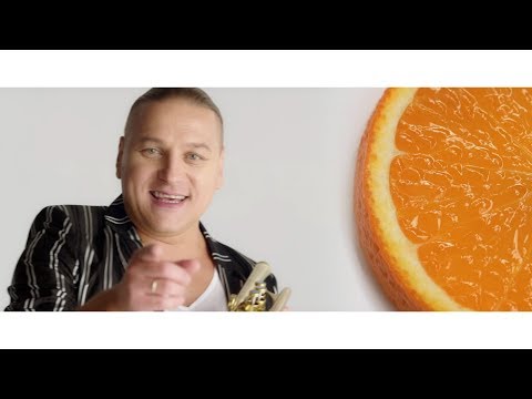 POMARAŃCZA - GOLEC UORKIESTRA (Official Video)