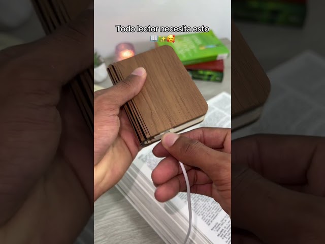 Vídeo relacionado con QXMGCBOK LáMpara Libro DragóN, Lampara de Noche Plegable, LáMpara de Libro en Relieve 3d, Libro Falso Para La DecoracióN, Regalo úNico de Los FanáTicos Del Libro Al Novio Del NiñO