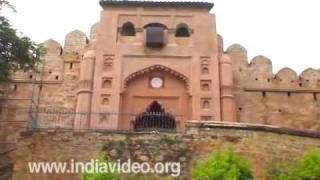 A closer view of Jhansi Fort , Uttar Pradesh