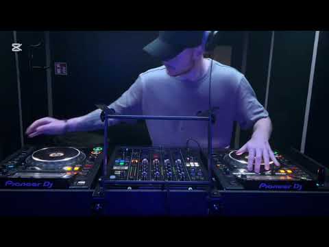 JayKo - June Techno Set ft. Hardwell, KAAZE, Maddix