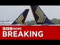 One dead as London to Singapore flight hit by turbulence | BBC News