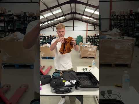 Unboxing Lost Luggage – Ray-Bans, Football Jerseys & More #ecomkings