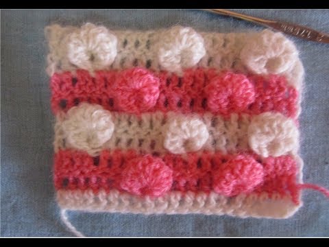 Model crosetat cu bobite evidentiate NR 15