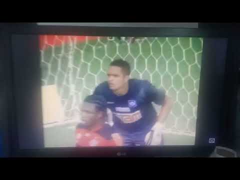 Melhores Momentos - Friburguense 0 x 1 Flamengo - Campeonato Carioca - 18/03/2012(3)