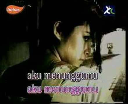 Full Dist Menunggumu (chrisye ft peterpan) Full Dist Menunggumu (chrisye ft peterpan)