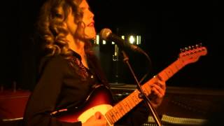 Anna Calvi - The Way Young Lovers Do - Huis 23