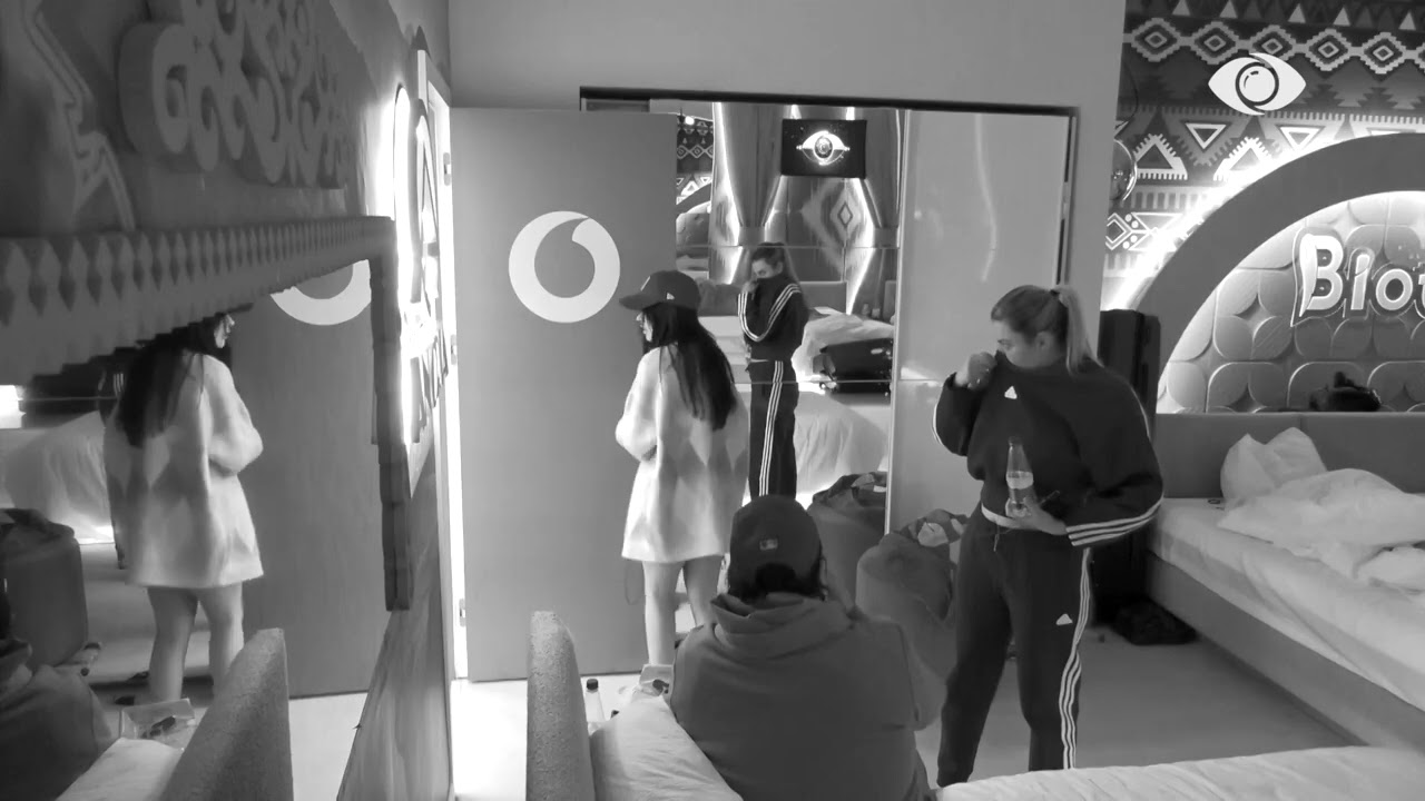 Sfida e territoreve/ Rike tenton të 'thyej' Gazin, i tund shaminë në fytyrë: Hopa…