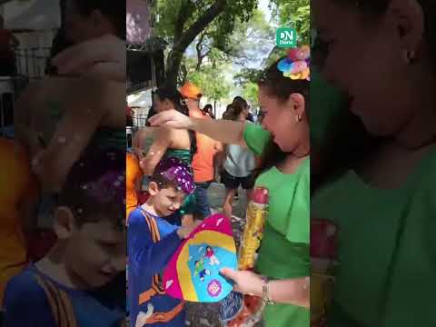 Carnaval no Passeio Público tem mini-heróis, princesas e 'chuva' de confete; fotos