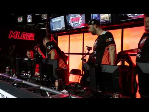 Virtus Pro wins over Natus Vincere (CEVO-P LAN Finals CS:GO Season 7)