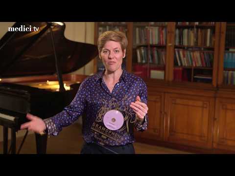 Gramophone Awards 2017: Isabelle Faust wins Recording Of The Year (full video)