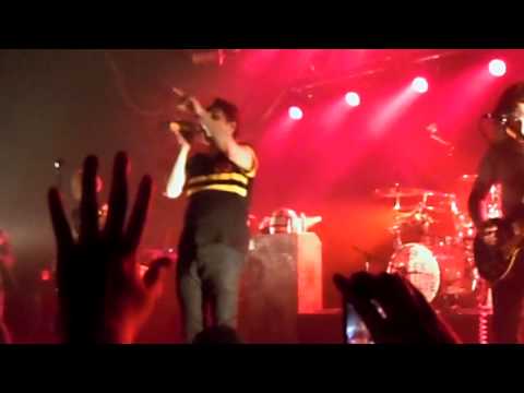 CANCER/BULLET PROOF HEART closing the show 4/1/11 PART 2!