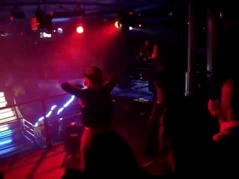 Promocion XXXII de Odontologia UC - 26-02-09 - "Euro Bar & Grill" - Parte 1