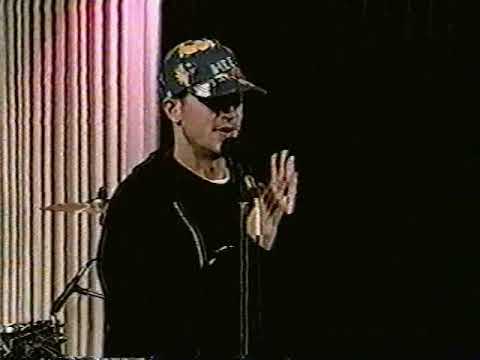 The Vandals - Pong (Live - Request Video)