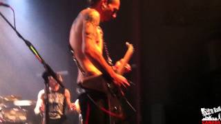 My Darkest Days - Nature Of The Beast @ Montreal Club Soda