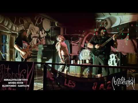 HERALDYKA  EN VIVO  - MUSEO ROCK