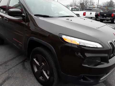 Awesone 2016 Jeep Cherokee Latitude with 75th anniversary package and panoramic sunroof.    St 12211
