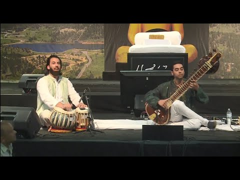 Arjun Verma and Salar Nader perform for Morari Bapu