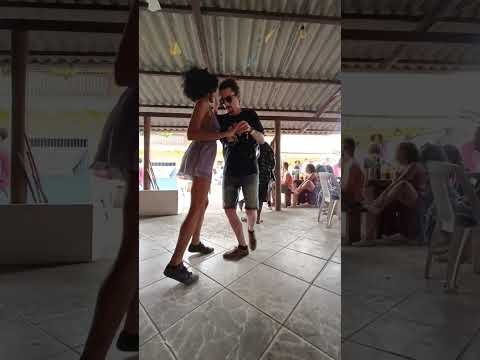 Naemi Carvalho e Thibault - Dançando no Forró da Padaria em Itaúnas - 22/07/2023