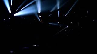 Entre El Mar y Una Estrella / Arrasando (Medley) - Thalia