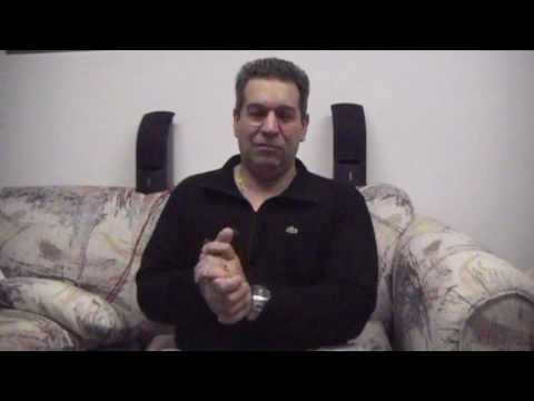 manualist plays foreigner - cold as ice - on his hands!