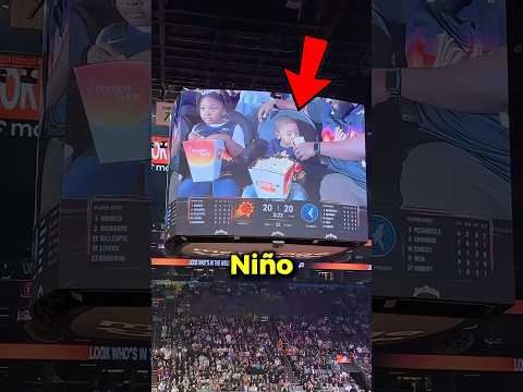 Reacción En Pantalla Gigante 🤣